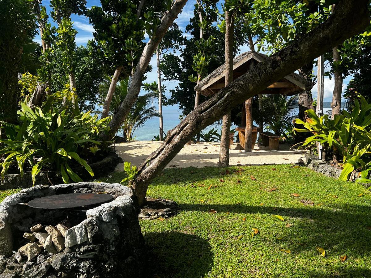 Island View Cottages Luganville Bagian luar foto