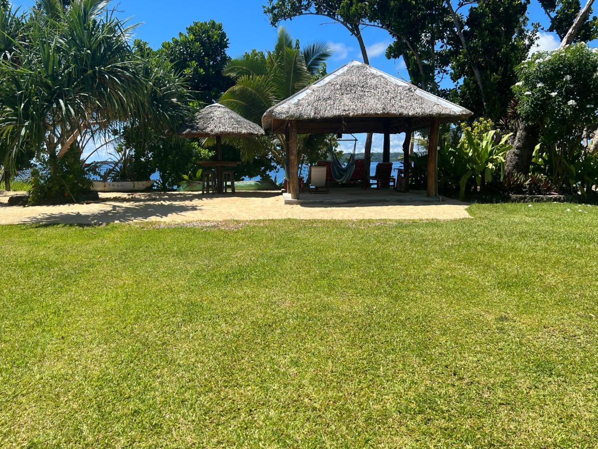 Island View Cottages Luganville Bagian luar foto